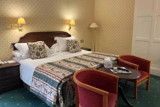 غرفة عائلية بسرير كينج وسرير بطابقين، Budock Vean Hotel 3/4