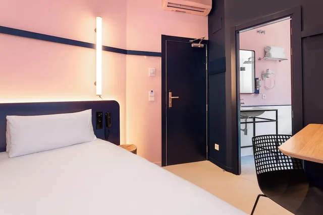 غرفة بإطلالة على الفناء مفردة بسرير فردي، B&B HOTEL Madrid Centro Plaza Mayor 1/4