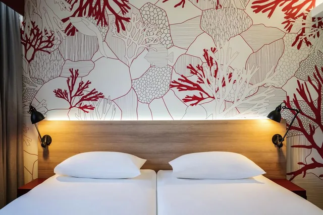 غرفة قياسية بشرفة، ibis Styles Barcelona City Bogatell 4/4
