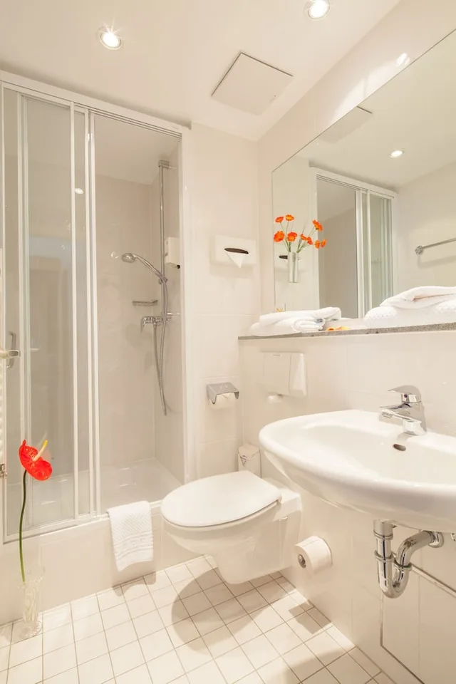 جناح بسرير كوين، Hotel Kastanienhof Berlin 7/10