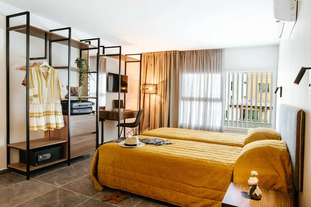 Superior, Single Bed, No Balcony، Cosmo Napa Hotel 3/5