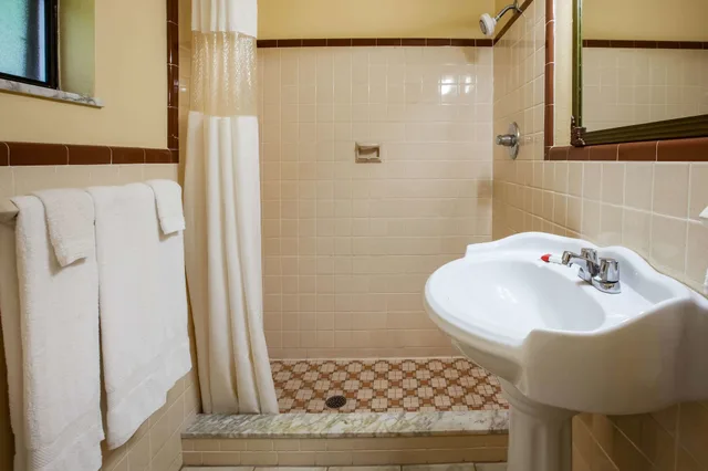 غرفة بسرير كينج، Days Inn by Wyndham Donegal 3/3