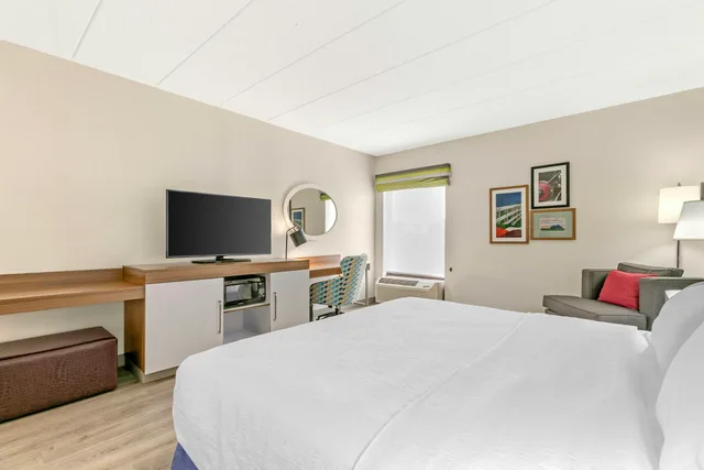 غرفة بسرير كينج لذوي الإعاقة، Hampton Inn Richmond 3/4