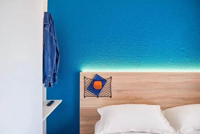 غرفة بسرير مزدوج بحمام مشترك، Hotelf1 Paris Porte De Montreui 7/7