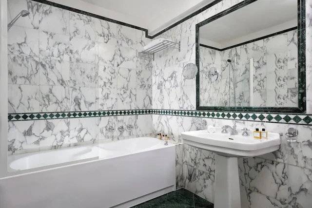 غرفة سوبيريور بسرير كينج، Sina Palazzo Sant'angelo 3/7