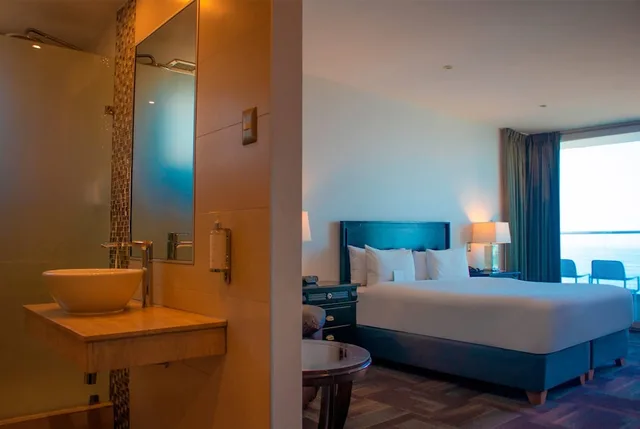 Junior Suite, King Bed, Ocean Front، Wyndham Garden Antofagasta Pettra 6/9