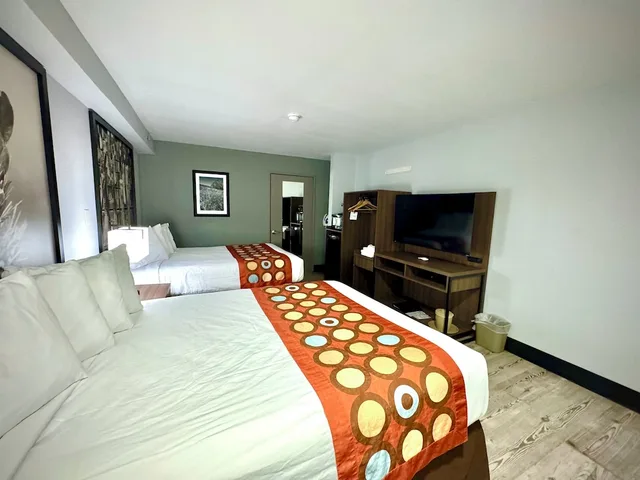 غرفة بسريرين كوين لذوي الإعاقة، SureStay Plus by Best Western Cannon A.F.B. 1/10