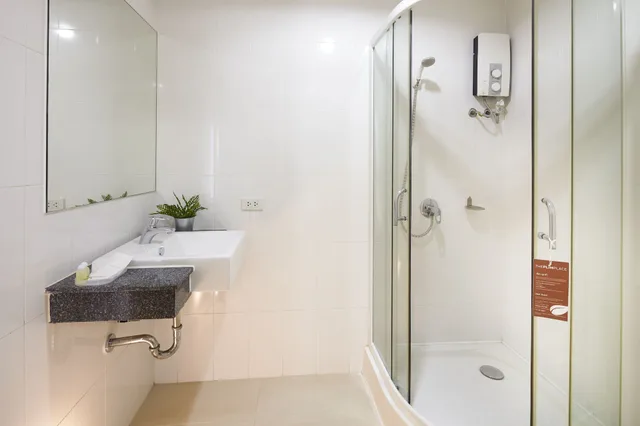 جناح بسريرين مزدوجين بغرفتي نوم، The Plimplace Hotel 7/8