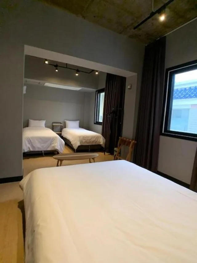 غرفة عائلية، Renaissance Hotel - Hostel 2/6