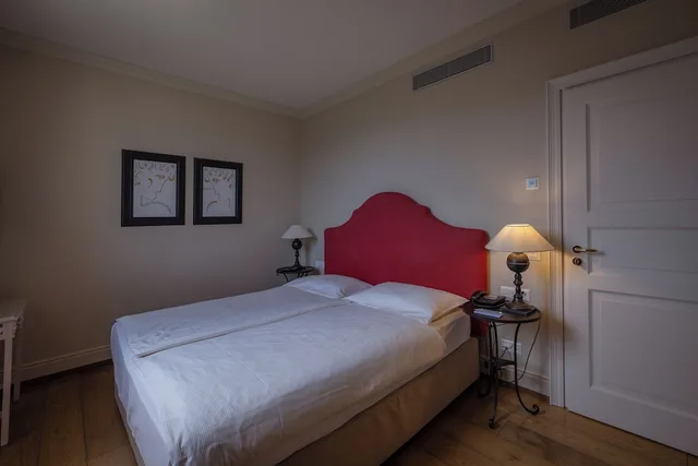 جناح سوبيريور بسرير كوين بغرفة نوم واحدة بمطبخ صغير، Resort Collina D Oro 3/10