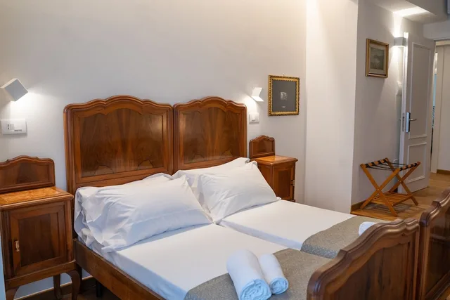 غرفة قياسية بسريرين منفصلين، Residenza Degli Speziali 2/5