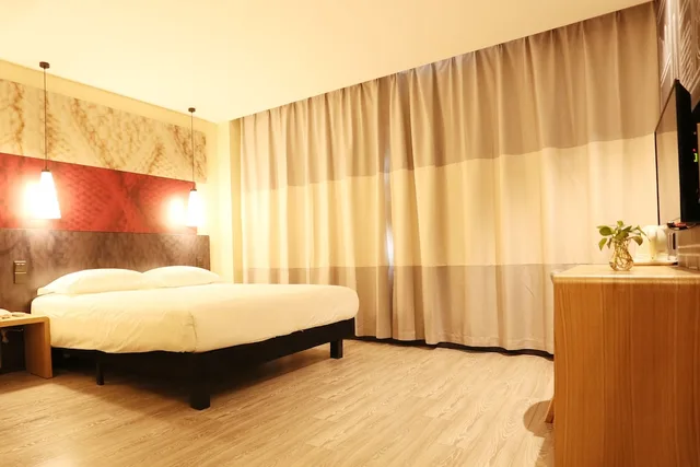 Ibis Xuzhou East Huaihai Road Hotel، Yunlong 29/41