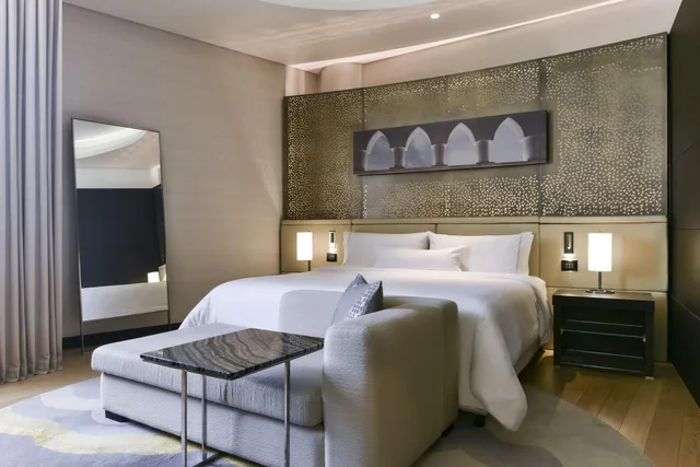 2 Bedrooms, Senior, Cabin، The Westin Doha Hotel Spa 4/5