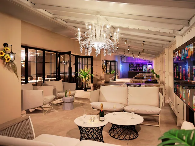 غرفة تُحدَّد عند الوصول، Dotombori Crystal Hotel 3 1/1