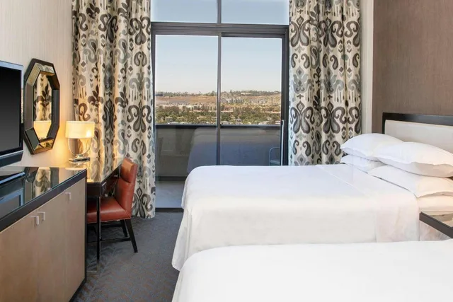 1 Bedroom, Presidential, Suite, 2 Queen Beds, Sofa, Balcony, Sheraton Mission Valley San Diego 2/5