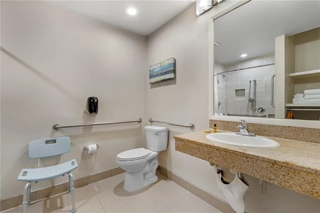 غرفة بسريرين كوين لذوي الإعاقة، Best Western Plus Park Place Inn - Mini Suites 7/8