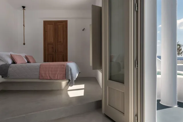 Honeymoon, Suite, Caldera View, Outdoor Jetted Tub, La Perla Villas And Suites Adults Only 6/10
