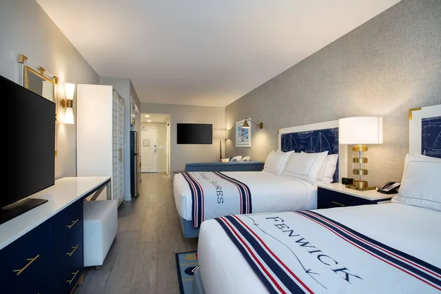 جناح جونيور بسريرين كوين بمطبخ صغير، Fenwick Shores, Tapestry Collection by Hilton 1/1