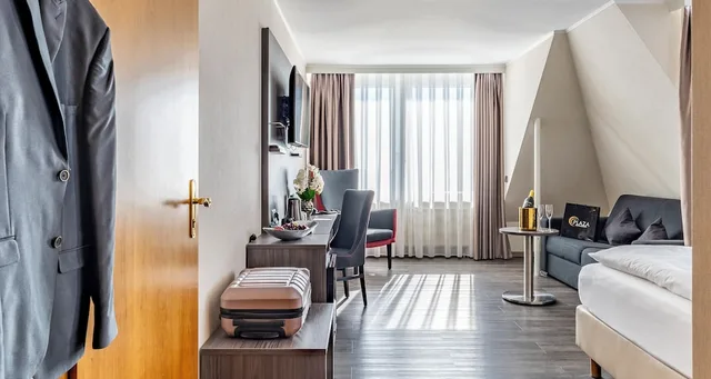 غرفة كومفورت بسرير مزدوج مع أريكة، Plaza Hotel Buchhorner Hof 9/10