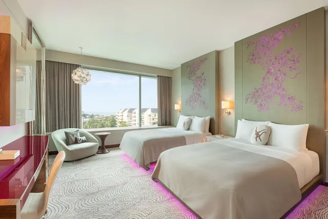 Wonderful, 2 Queen Beds, Island View، W Singapore Sentosa Cove 1/7