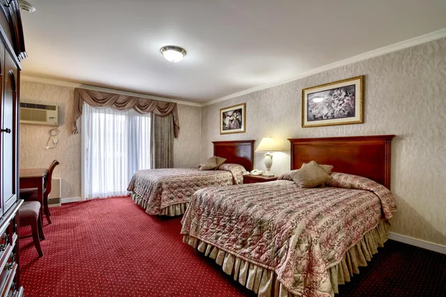 غرفة ديلوكس بسرير مزدوج بشرفة، Roosevelt Inn And Suites 2/10