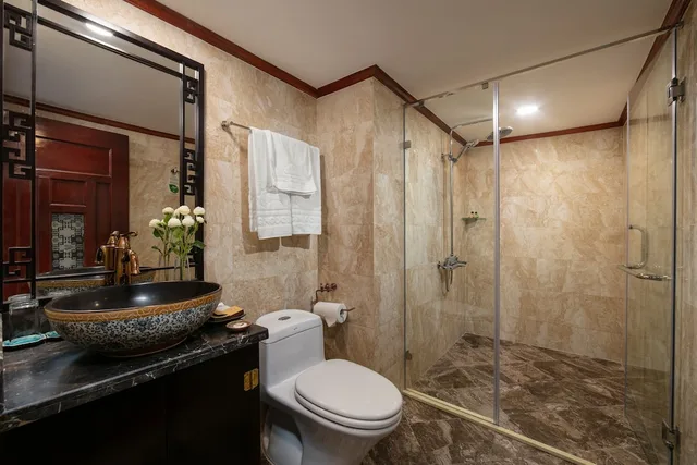 Superior, Queen Bed, No Window، Hong Ngoc Dynastie Hotel 5/5