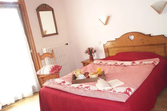 غرفة بسرير مزدوج أو سريرين منفصلين، Hotel Le Gai Soleil 7/8