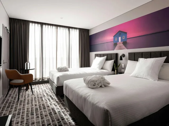 غرفة سوبيريور بسريرين منفصلين، Novotel Perth Murray Street 4/8
