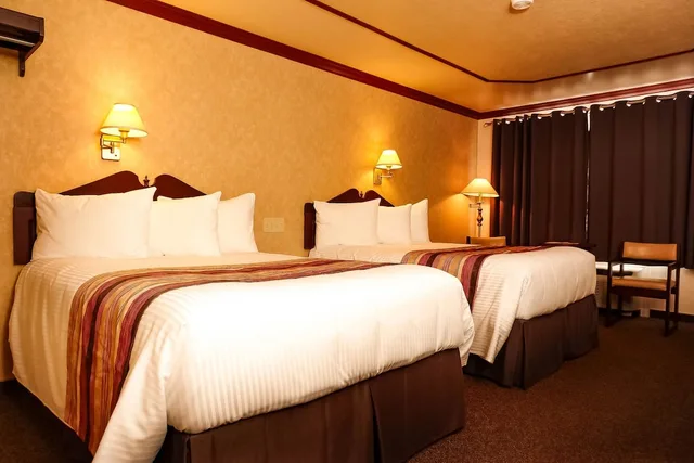 غرفة سوبيريور بسريرين مزدوجين، Rodeway Inn Gaspe 2/9