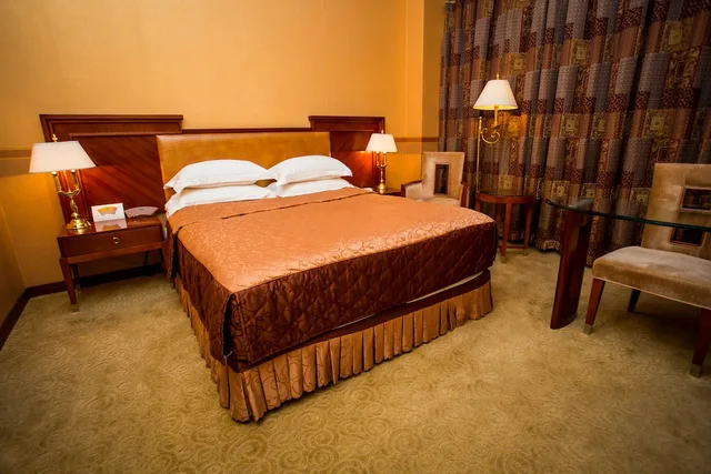 غرفة سوبيريور بسرير كوين، Ramada Plaza by Wyndham Gence 4/7