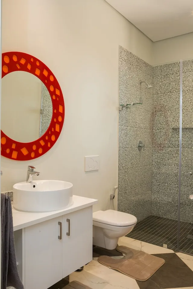 فيلا بسرير كينج، Kunjani Cottages 6/6