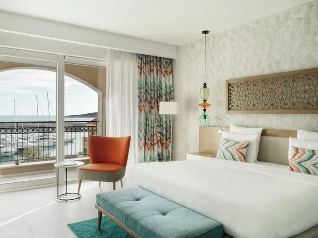 غرفة ديلوكس بسريرين منفصلين بإطلالة على البحر، The Chedi Lustica Bay Hotel 2/10