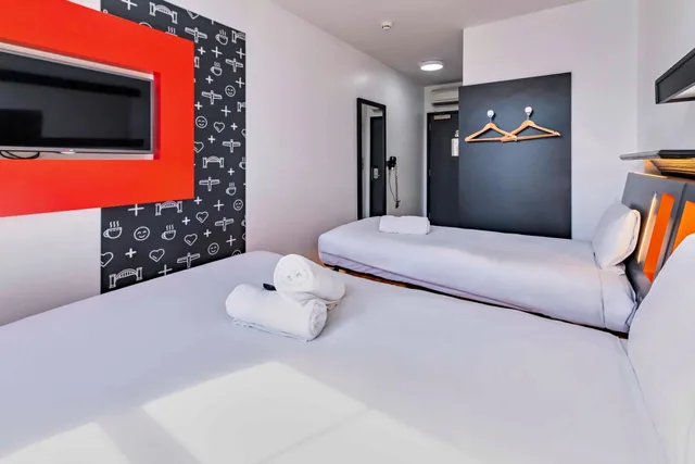 غرفة ثلاثية، easyHotel Newcastle City Centre 7/10