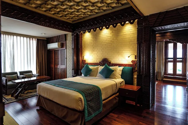 Presidential, Newari, Suite, King Bed, Hotel Yak & Yeti 3/10