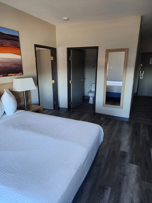 جناح بسرير كينج وسرير كوين بغرفة نوم واحدة، Days Inn & Suites by Wyndham Tucson/Marana 4/10