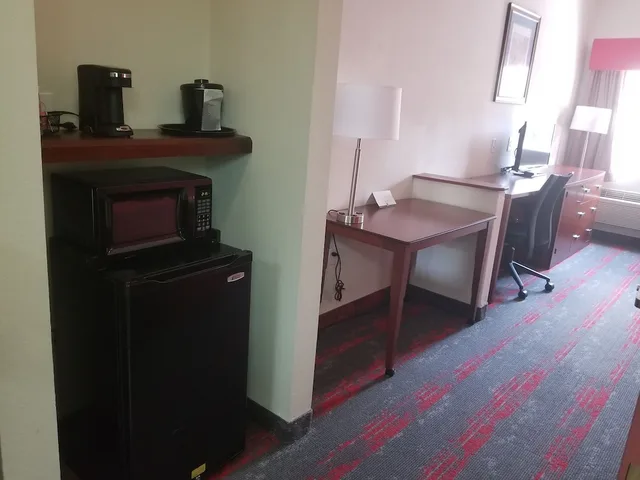غرفة قياسية بسرير كينج، Quality Inn Zephyrhills-Dade City 4/4