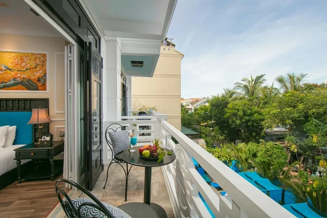 Suite, Double or Twin Bed, Pool View, Balcony, Golden Holiday Hoi An Hotel 9/10