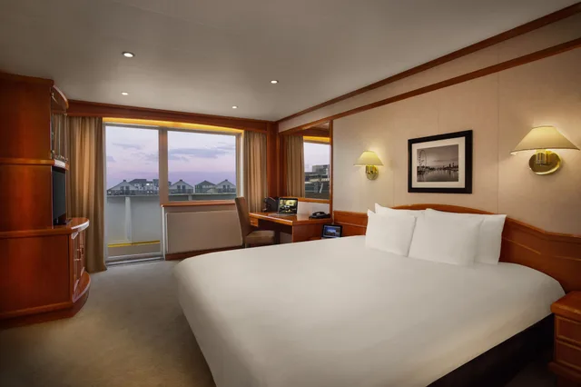 Executive, King Bed, Disney View، Sunborn London 4/6