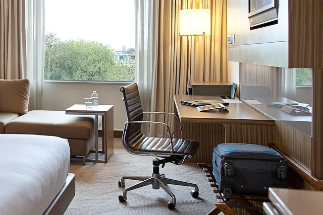 Executive, King Bed, NOVOTEL AUCKLAND ELLERSLIE 7/10