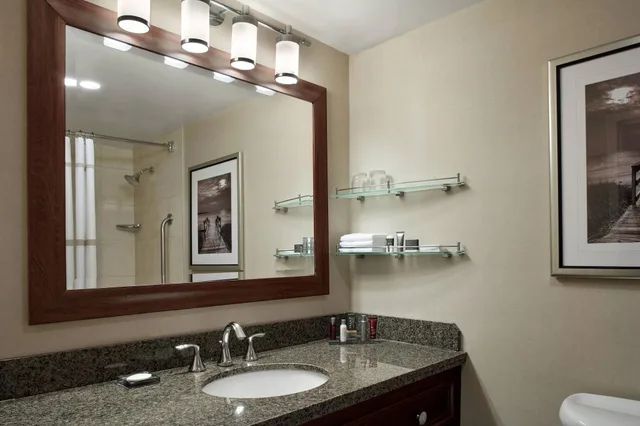 جناح جونيور بغرفة نوم واحدة، Halifax Marriott Harbourfront Hotel 3/4
