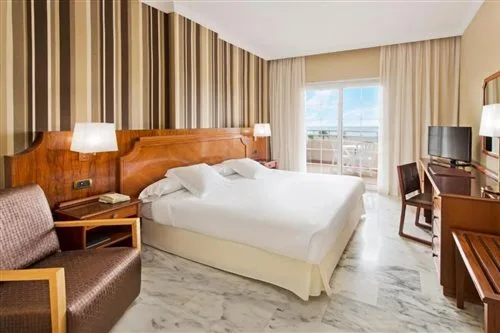 Room, Single, Double or Twin Bed, Sea Side, Elba Motril Beach Business Resort 1/1