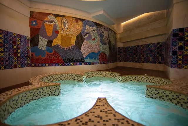 Bougainville Bay Hotel، ساراندا 45/78