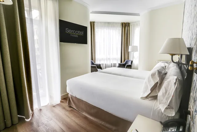 Superior, Single, Twin Beds, Sercotel Europa San Sebastian 3/6