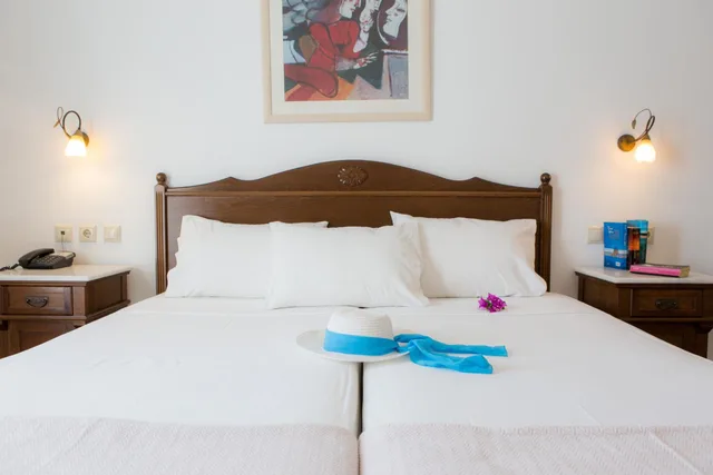 غرفة قياسية بسرير مزدوج أو سريرين منفصلين بإطلالة على البحر، Plaza Beach Hotel 3/7