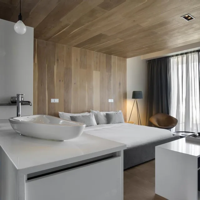 غرفة كلاسيكية بسرير مزدوج بشرفة، Pod Camps Bay 2/7
