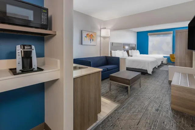 جناح بسريرين كوين مع أريكة، Holiday Inn Express Hotel & Suites Vineland Millville 5/5
