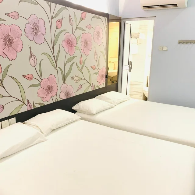 Room, Quadruple, REGIN HOTEL 4/5