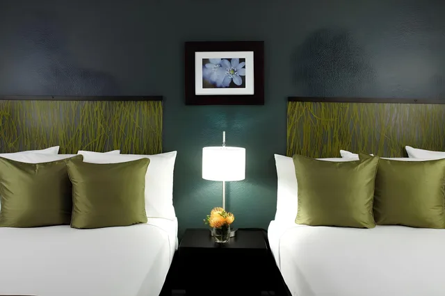 استوديو ديلوكس بسرير كوين، Skyline Island Colony Hotel 1/3