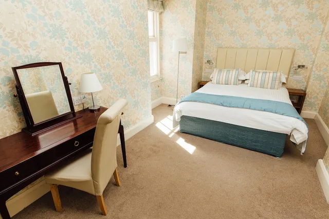 غرفة قياسية بسرير مزدوج، The Duke Of Cornwall Hotel 4/5