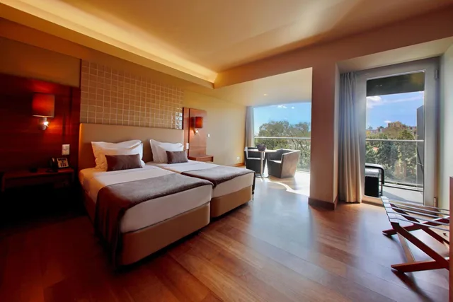 غرفة كلاسيكية بسريرين منفصلين، The Views Baia - Adults Only 2/4